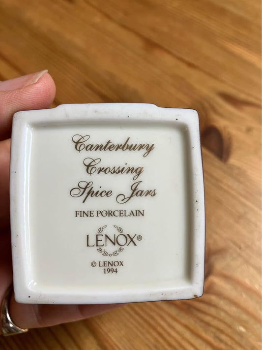 Lenox spice village 1994