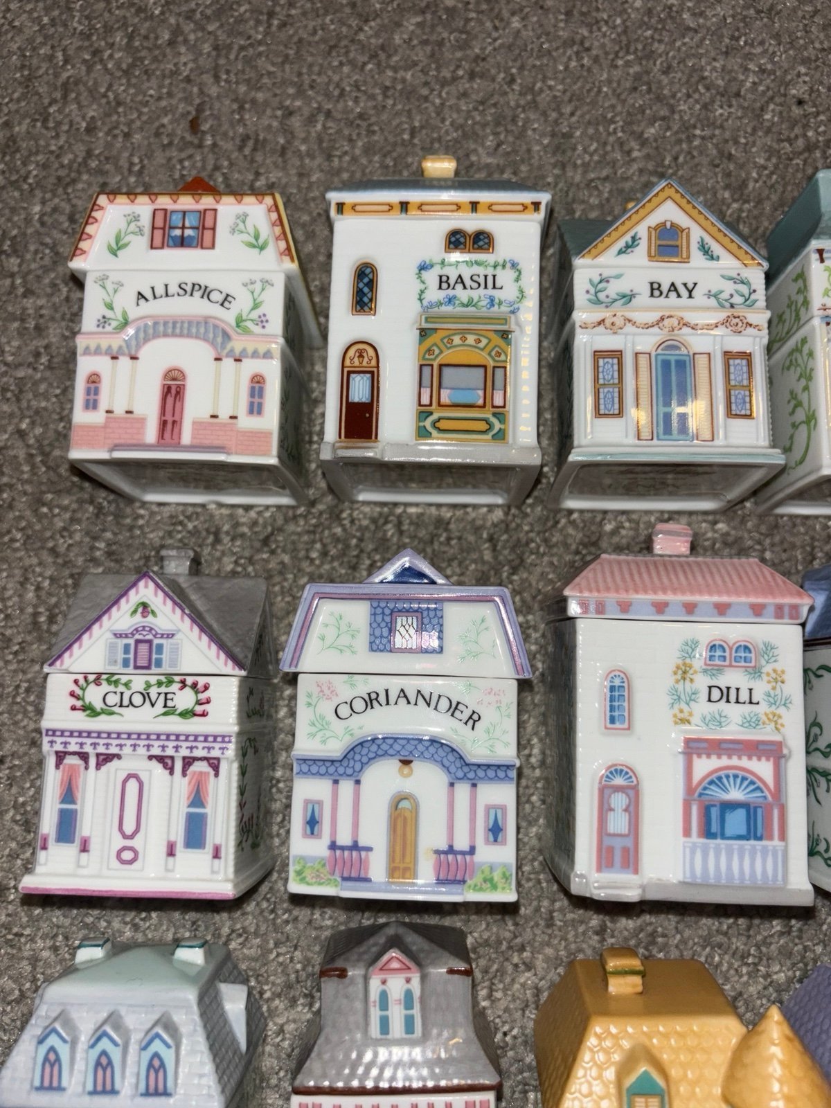 ✨ Complete Vintage 1989 Lenox Spice Village – Set of 24 Pieces, No Damage or Cracks ✨