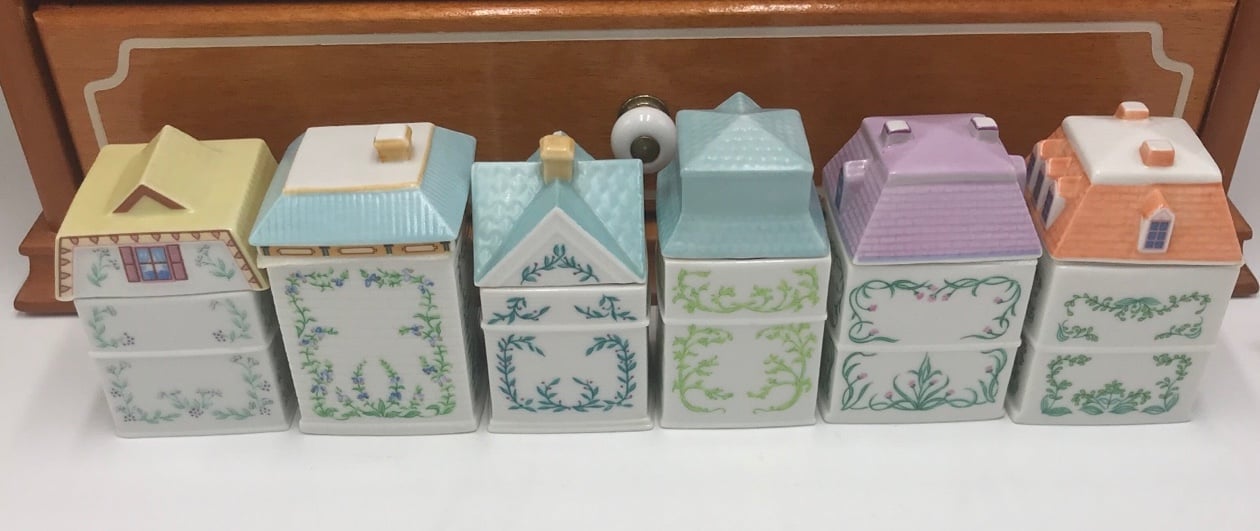 ✨ Vintage 1989 Lenox Spice Village Spice Jar Complete Set of 24 Houses with Rack – Excellent Condition ✨