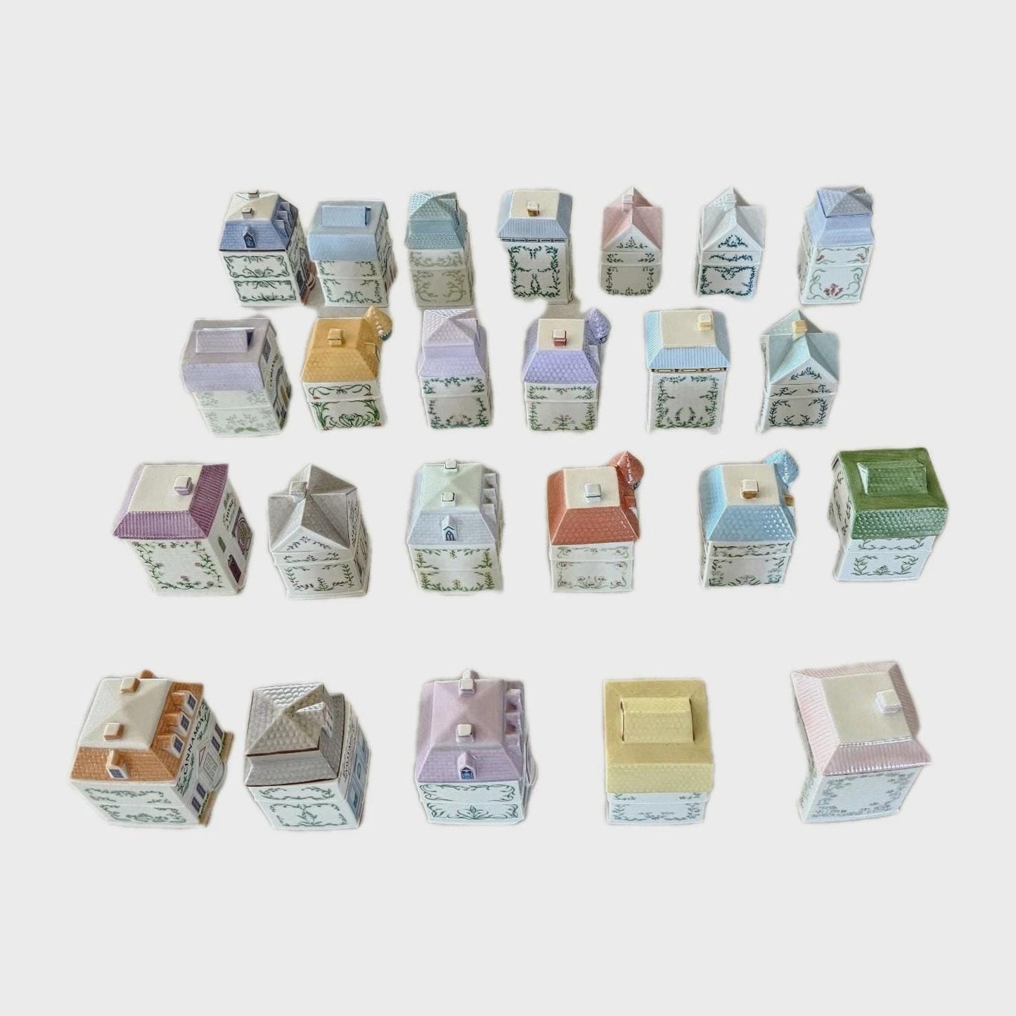 Vintage 1989 Lenox Spice Village Complete Set 24 Fine Porcelain & Advertisement