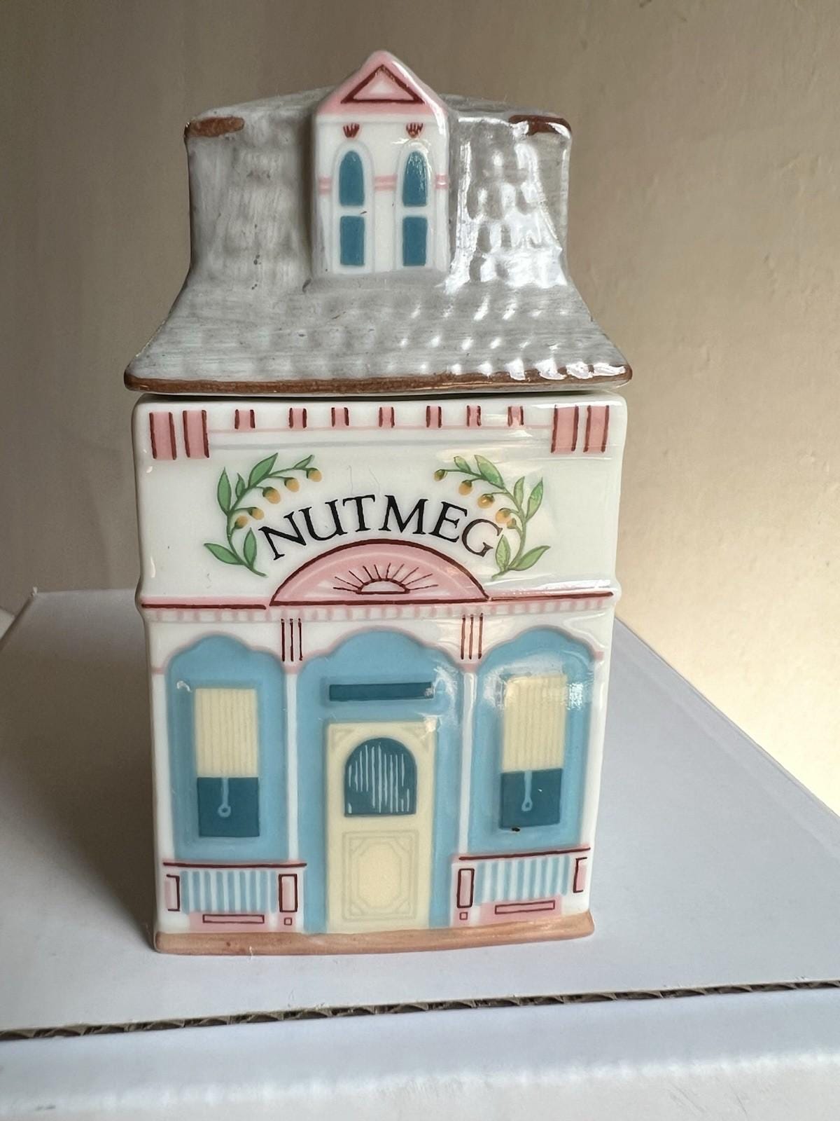 Lenox Spice Village Vintage 1989 Complete Set of 24 Houses with Rack. No Chips