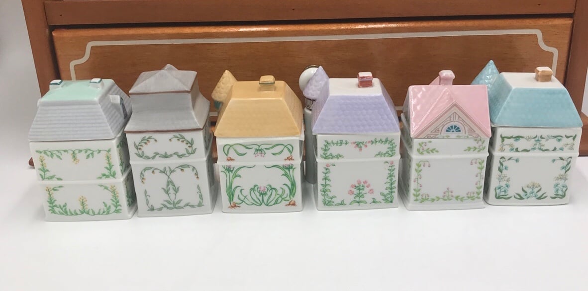 ✨ Vintage 1989 Lenox Spice Village Spice Jar Complete Set of 24 Houses with Rack – Excellent Condition ✨