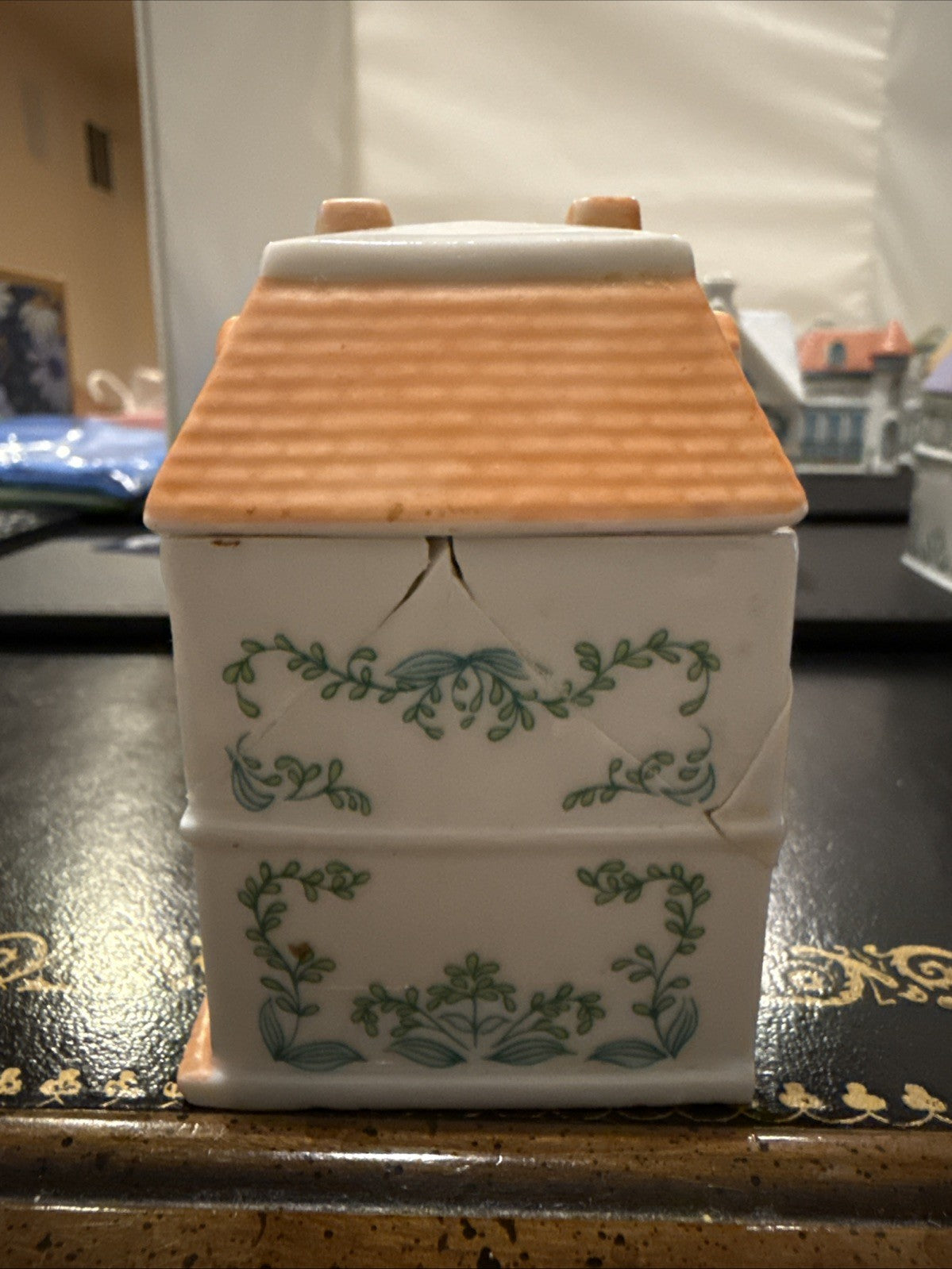 Vintage Original 1989 The Lenox Spice Village Complete with Rack