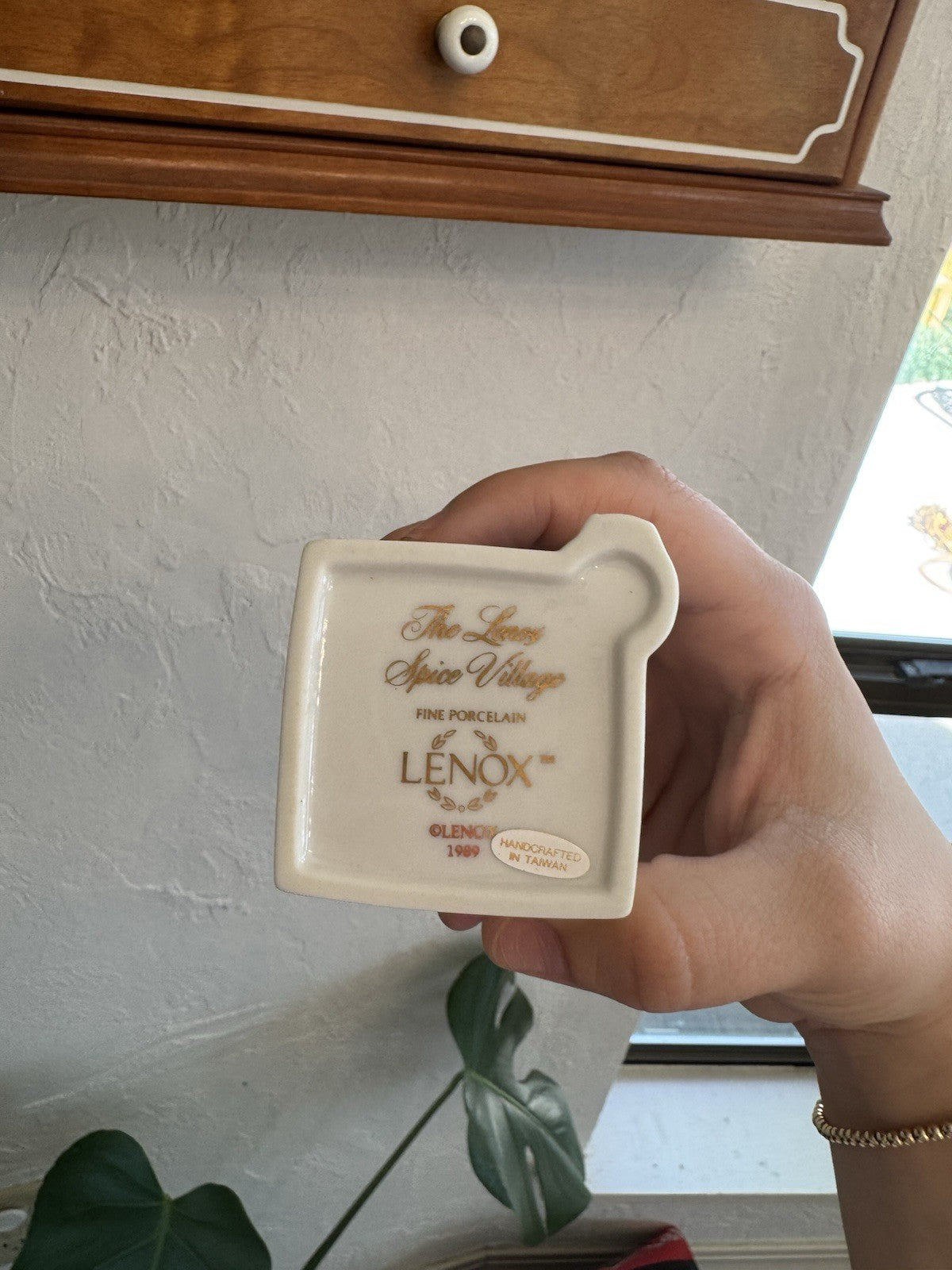 1989 Lenox Village Spice Jars (19) & Original Spice Rack